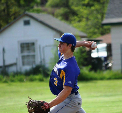 Eagles hardballers retain top spot; girls fall to Clear Lake