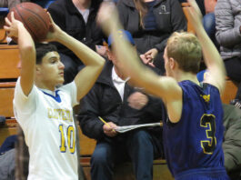 It’s a steady rain of 3-pointers for reigning champs