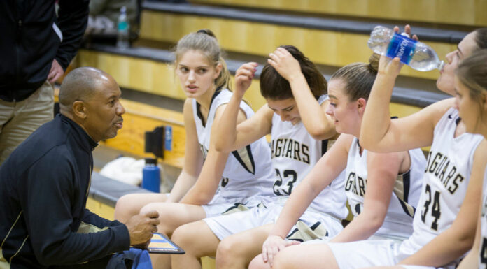 Lady Jaguars beat Ukiah, 51-32; stay playoff eligible