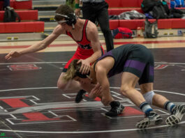 El Mo, Analy wrestlers notch wins at Healdsburg tourneys