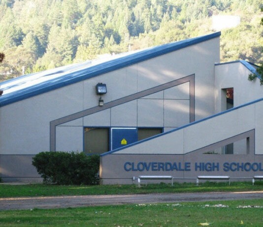 Chamber mixer will highlight new technology center at CHS