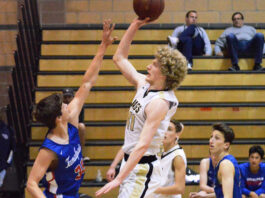 Jaguars bounced by Tamalpais in NCS opener, 52-50