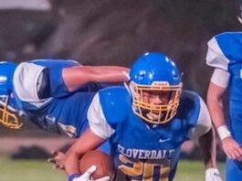 Eagles torch Dragons, 21-0 in football season opener