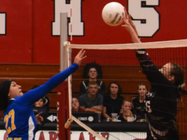 Eagles volleyballers heating up on league court