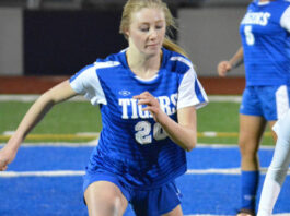 Lady Tigers advance to soccer semifinal