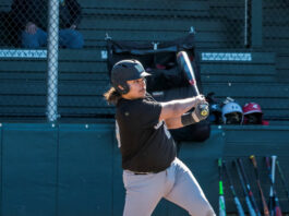 Jags horsehiders win two; maintain first place