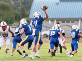 Eagles falter in 28-7 loss to St. Vincent