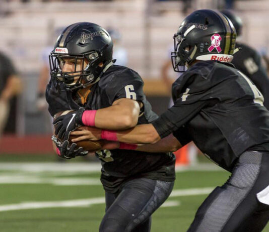 Jags footballers fall to Rancho Cotate, 33-20