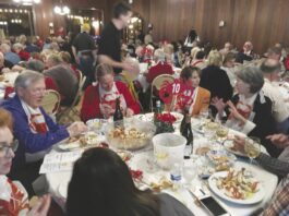 Healdsburg Rotary crab feast