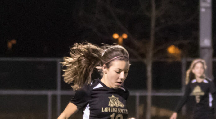 Windsor booters off to strong start on soccer pitch