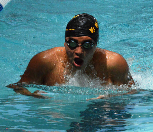 Jaguars looking to make splash on high school swim circuit