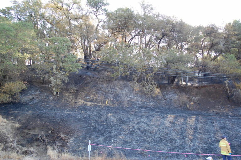 CalFire investigating multiple suspicious fire starts around Healdsburg Monday night