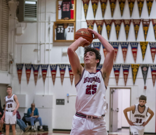 HHS basketball teams set to open North Bay League campaign