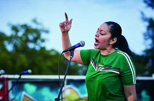 Healthcare Foundation Honors Hernandez, Espinoza