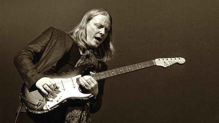 Blues Performer Navigates YouTube, COVID, the Metaverse