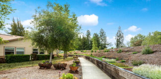 healdsburg senior living community
