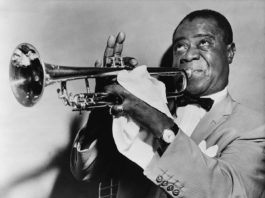 Snapshot: Blow That Horn