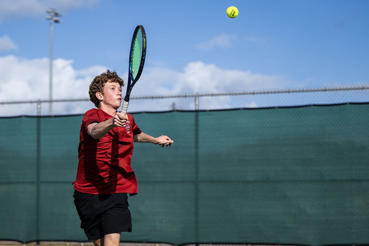 Healdsburg High Tennis Boys Finish Strong in League with 5-4 Record