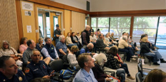 Public at Healdsburg City Council meeting