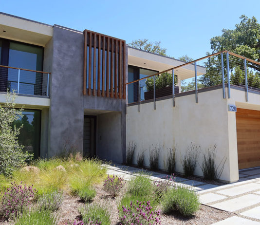 House for Sale in Healdsburg