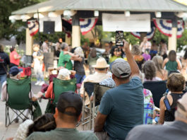 Tuesday in the Plaza