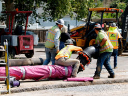 ‘Purple Pipes’ to Deliver Recycled Water to City Landscapes Purple pipe