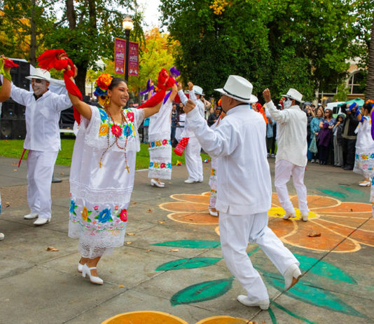 Dancing at Dia de Muertos, Healdsuburg