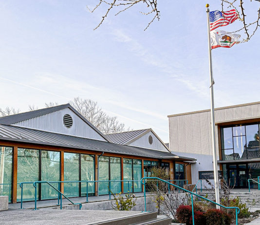 Healdsburg City Hall