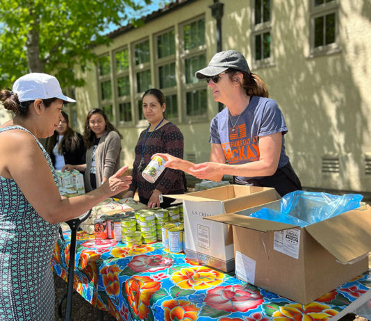 Local Food Banks Struggle for Funds, Groceries Food distribution in Healdsburg
