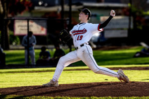 Pitcher Eric Nielsen