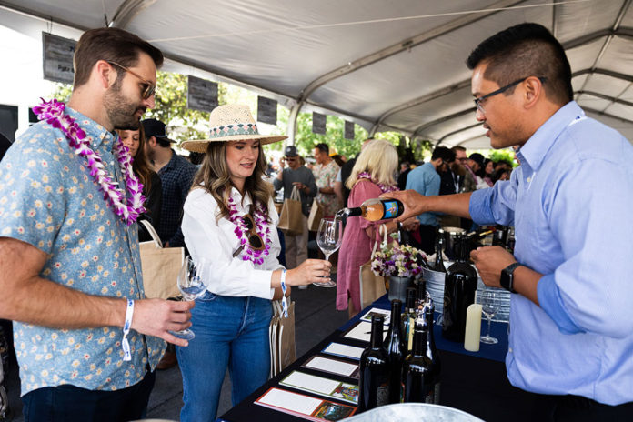 Grand Tasting at the Vintage Plaza, Healdsburg