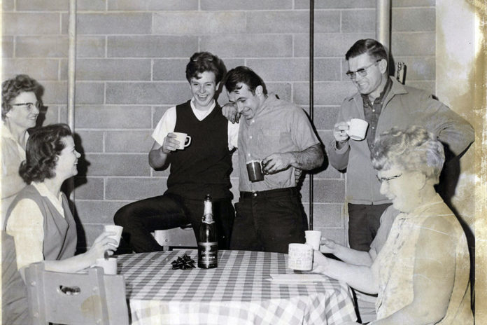 webFLASHBACK-3-HBT-2521 Celebrants in Healdsburg history