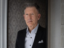 Lyle Lovett