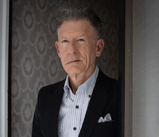 Lyle Lovett