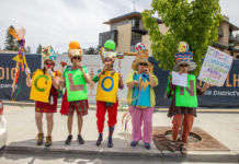 Kazoo band at June 14 protest