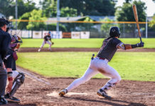 Prune Packers baseball action