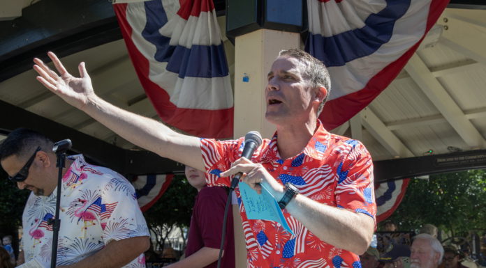 Mike McGuire at Healdsburg Plaza