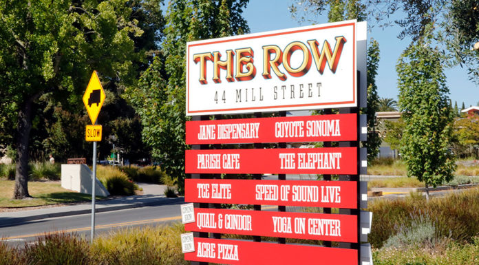 Business sign at 44 Mill St.