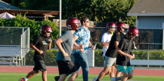 Taylor Tappin and football team