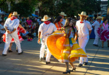 Dancers in the Healdsburg Plaza