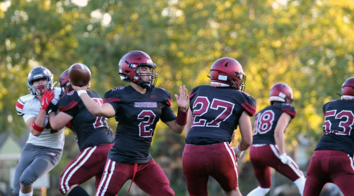 Frank Ruiz Jr. throws downfield