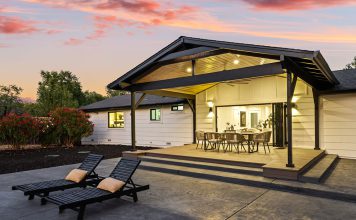 House for sale in Healdsburg on Woodside Way