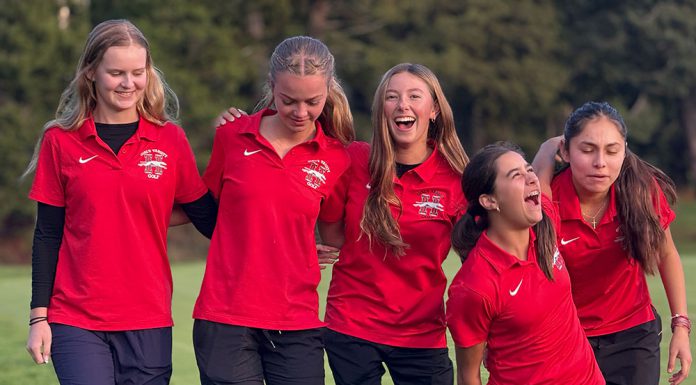 Girls golf team takes NBL Redwood pennant Healdsburg girls golf NBL Redwood champions, 2025
