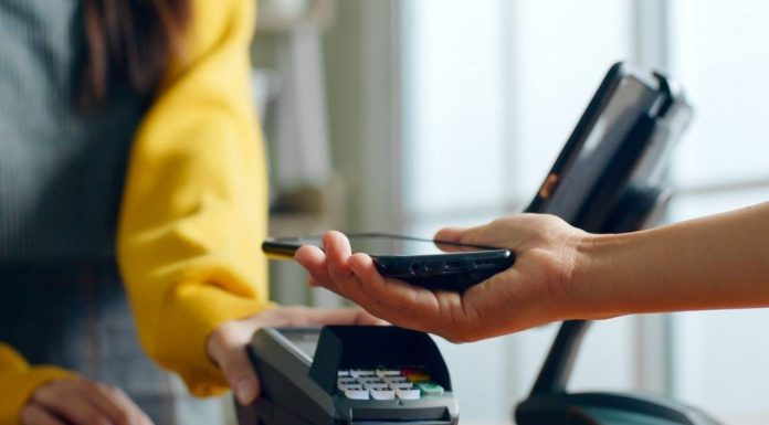 Phone connecting with payment device