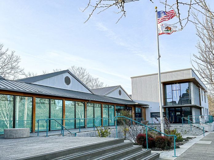 Healdsburg City Hall