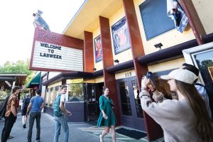 busy healdsburg street