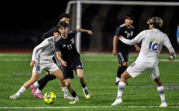 Healdsburg boys soccer