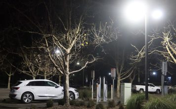Vehicle charging at Healdsburg City Hall