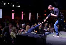 David Nihill in concert