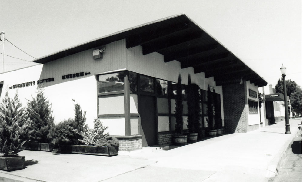 Healdsburg's original museum, 1976